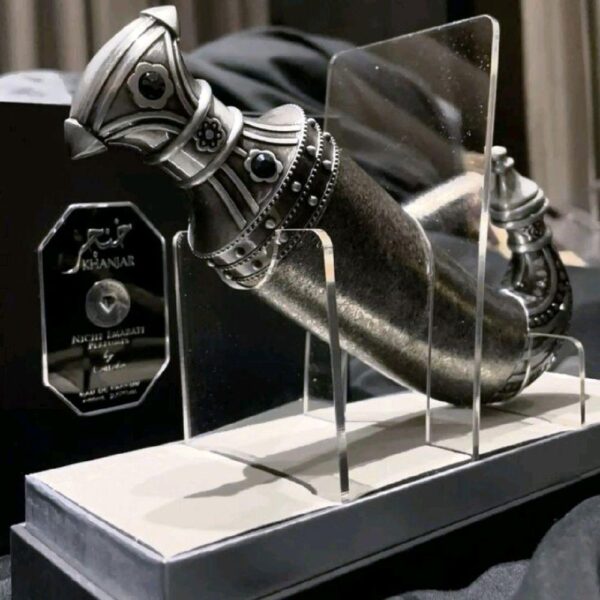 Khanjar Lattafa Perfumes para Hombres y Mujeres