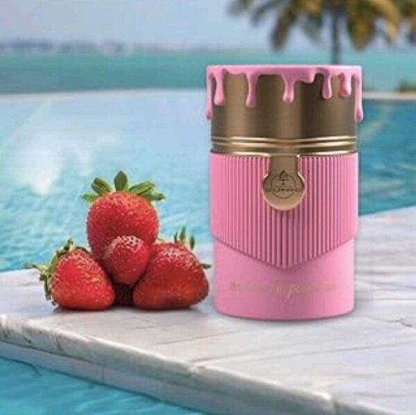 Strawberry Pound Cake PARIS CORNER para Mujeres