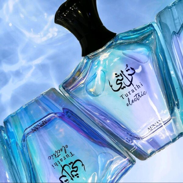aab8c63372e346ef811ce641015a6925tplv-t5fjg24jzw-origin-jpeg.jpeg Turathi Electric de Afnan es una fragancia de la familia olfativa Floral Frutal para Hombres y Mujeres. Esta fragrancia es nueva. Turathi Electric