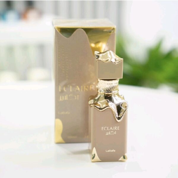 Eclaire Lattafa Perfumes para Mujeres Elegante Fragancia con Notas de Vainilla y Magnolia Ideal para Ocasiones Especiales